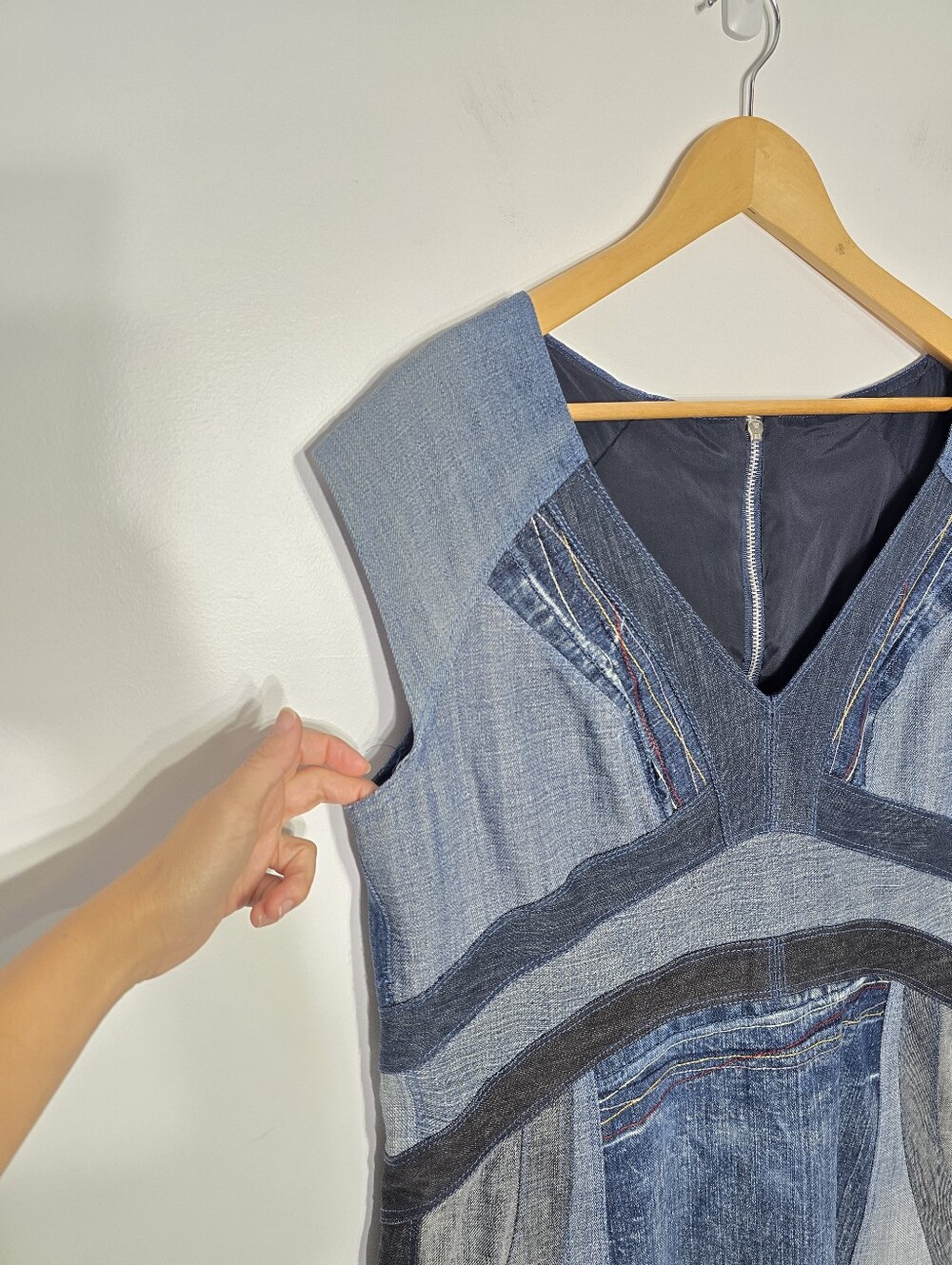 Handcrafted Multiple Tone Blue Denim Jeans Sleeveless Zip Back Deep VNeck Dress - Picture 4 of 12